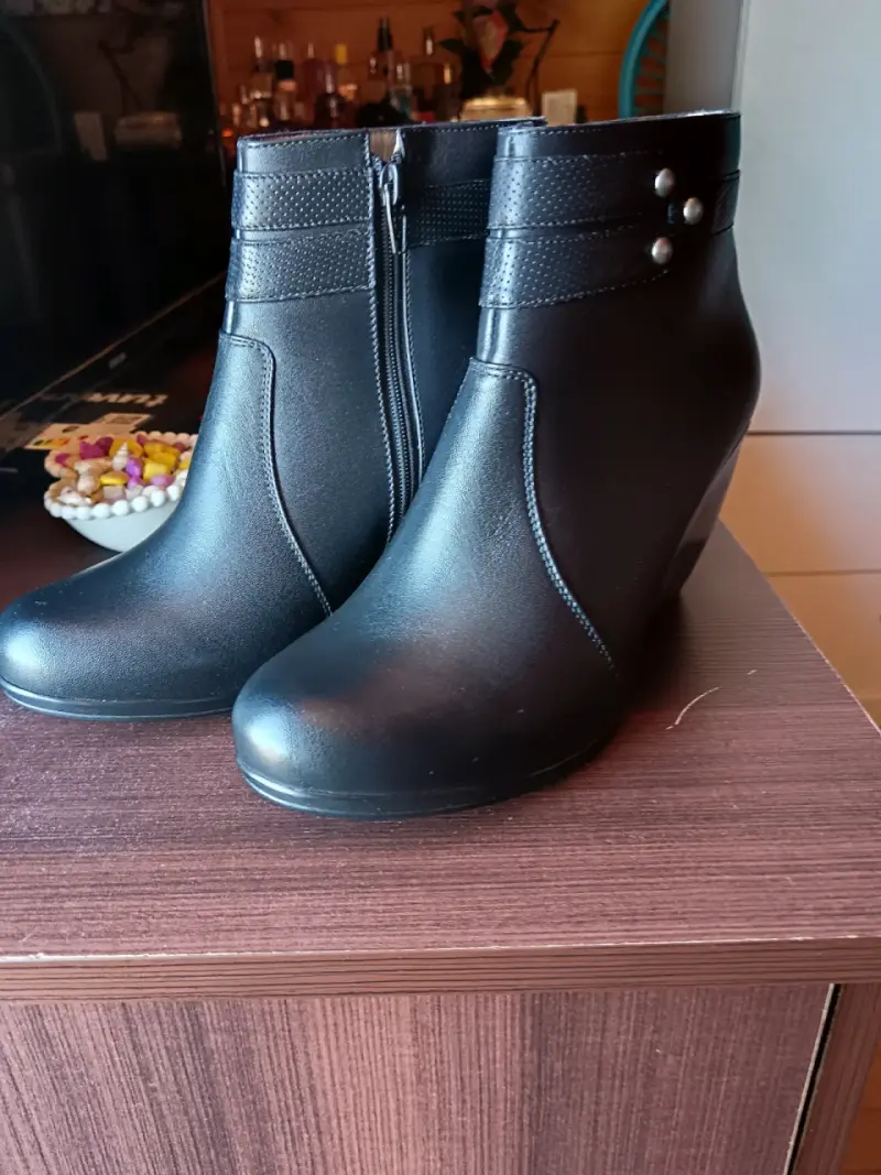 Botines negros con plataforma - 1