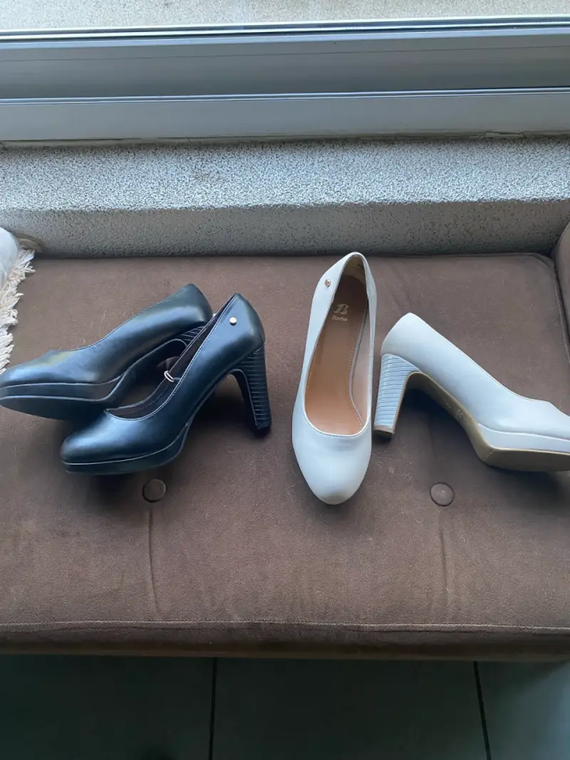 Zapatos de tacón negro y blanco invierno - 1