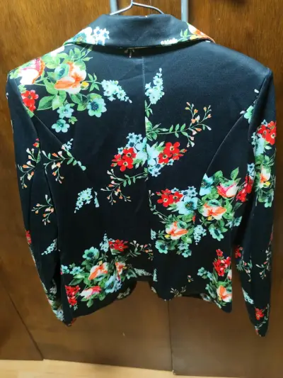 Blazer floreado elegante - miniatura 3