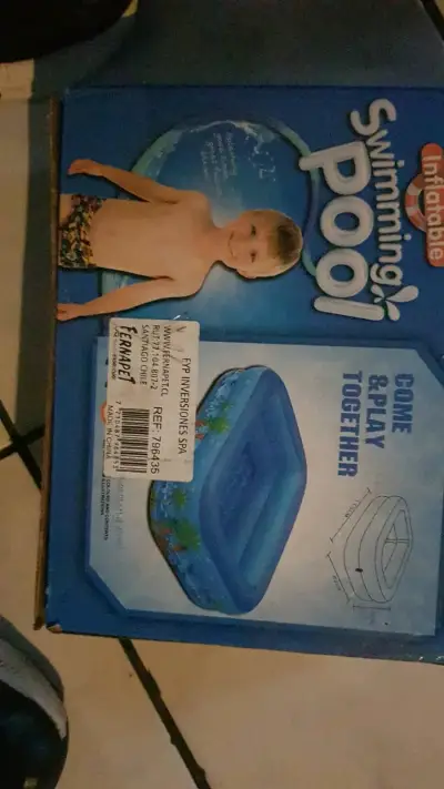 Piscina inflable infantil azul - miniatura 2