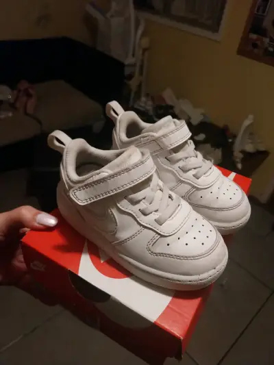 Zapatillas blancas Nike - miniatura 2