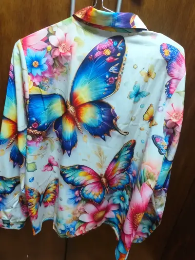 Camisa estampada de mariposas - miniatura 3