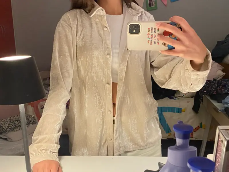 Camisa beige de terciopelo - 1