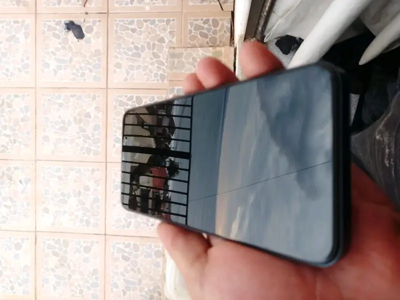 Smartphone ZTE negro - 2