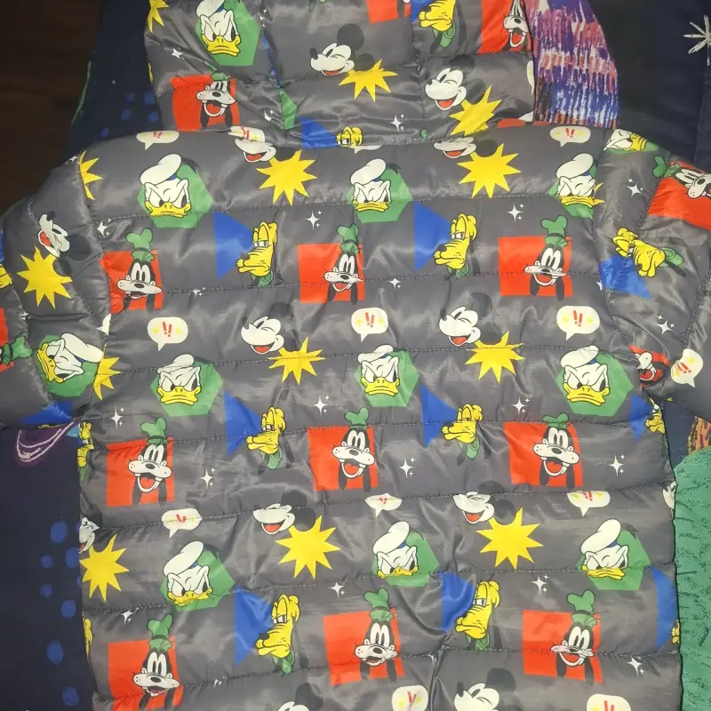 Parka infantil de personajes - 4