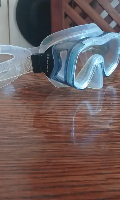 Máscara de buceo vidrio templado - miniatura 2