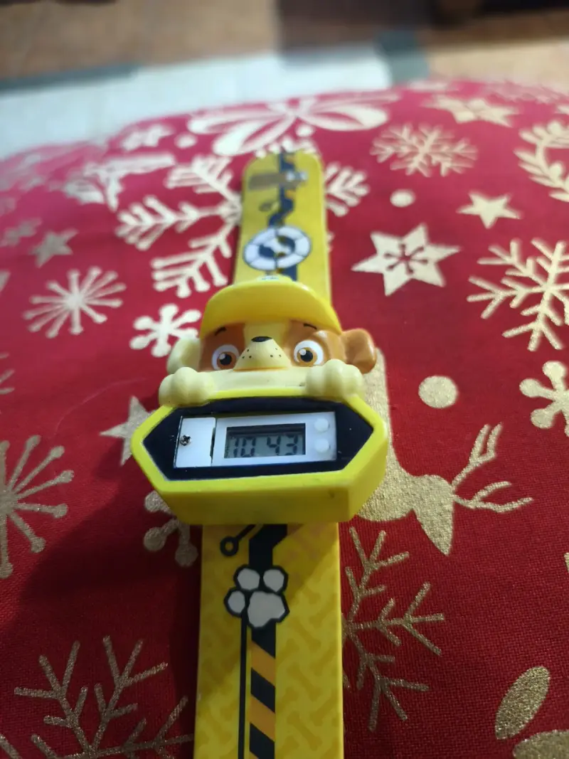 Reloj digital infantil amarillo - 1
