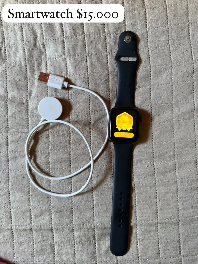 Smartwatch con cargador USB
