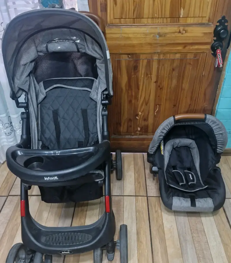 Coche de bebé gris Infanti - 1