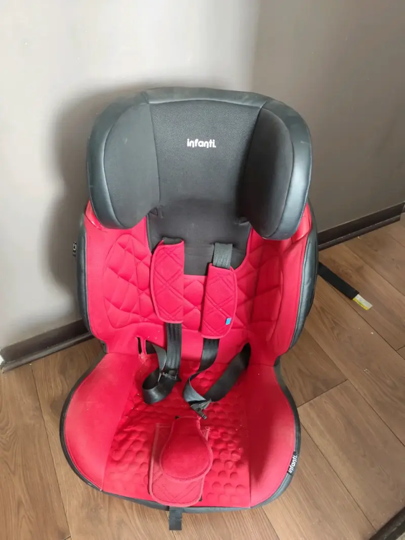 Silla de auto Infanti roja - 4