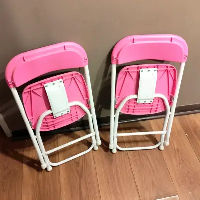 Sillas plegables infantiles rosadas - miniatura 2