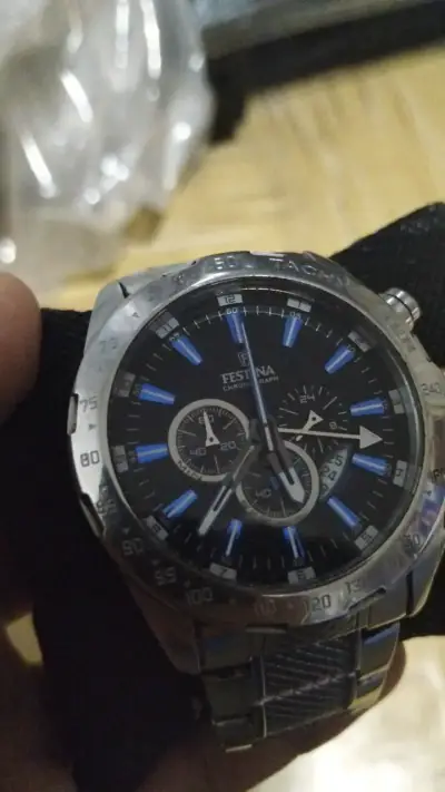 Reloj cronógrafo metálico Modelo Festina Chrono Sp - miniatura 2