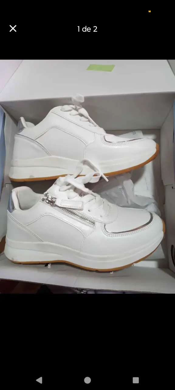 Zapatillas blancas de mujer - 1