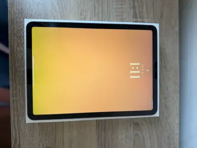 iPad Air 5 64Gb en perfecto estado - miniatura 2