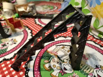 Soporte plástico para escaleras - miniatura 2