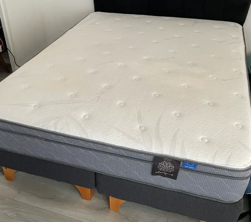 Cama dos plazas sin respaldo