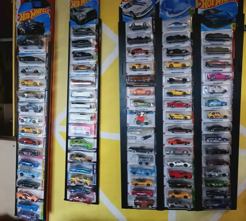 Hot Wheels - 5