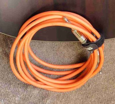 Amplificador Marshall MG15 + cable - miniatura 3