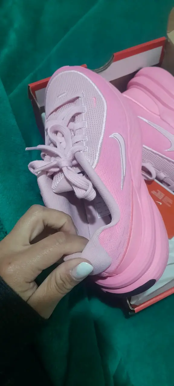 Zapatillas deportivas rosas - 3
