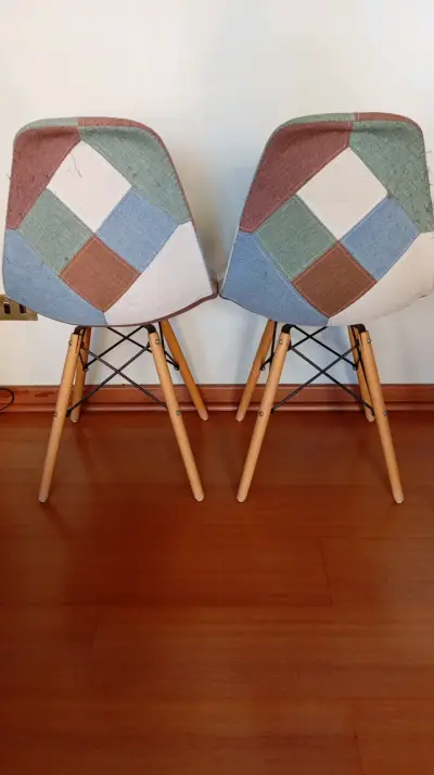 Sillas tapizadas estilo patchwork - miniatura 4