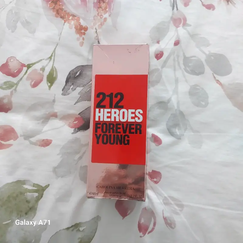 Perfume 212 Carolina Herrera original - 2