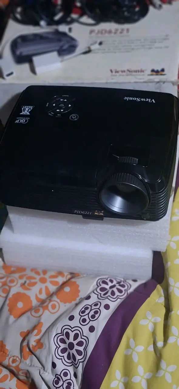 Proyector ViewSonic PJD6221 - 1