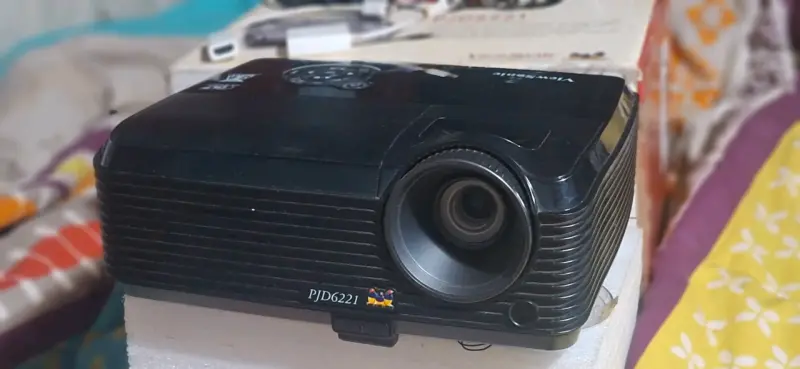 Proyector ViewSonic PJD6221 - 3