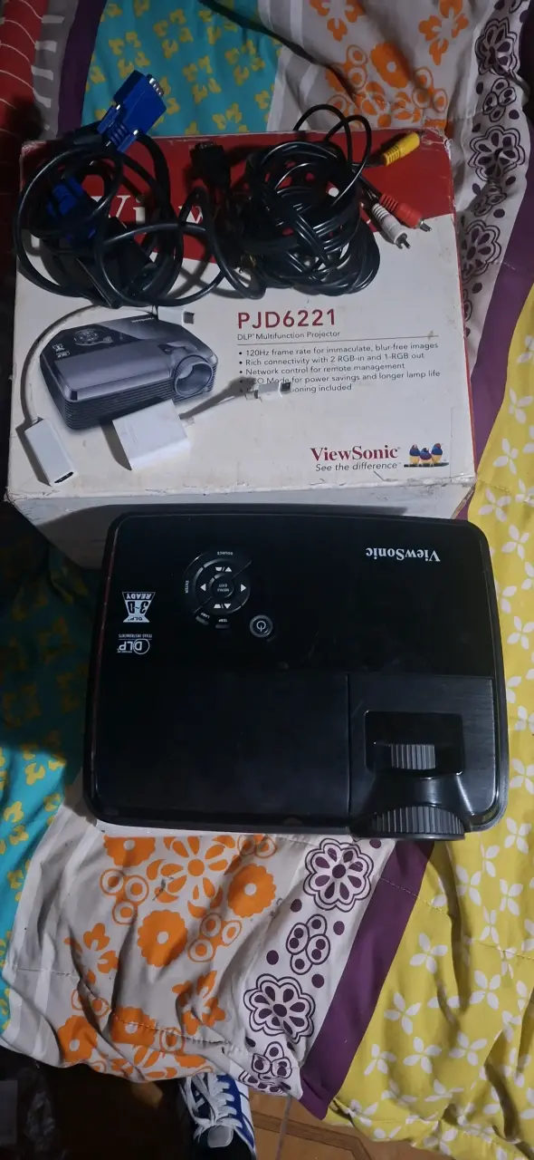 Proyector ViewSonic PJD6221 - 4