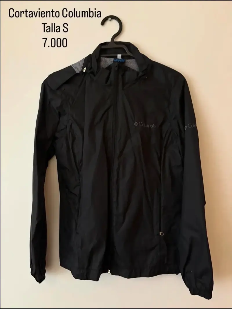 Cortaviento Columbia Negro Talla S