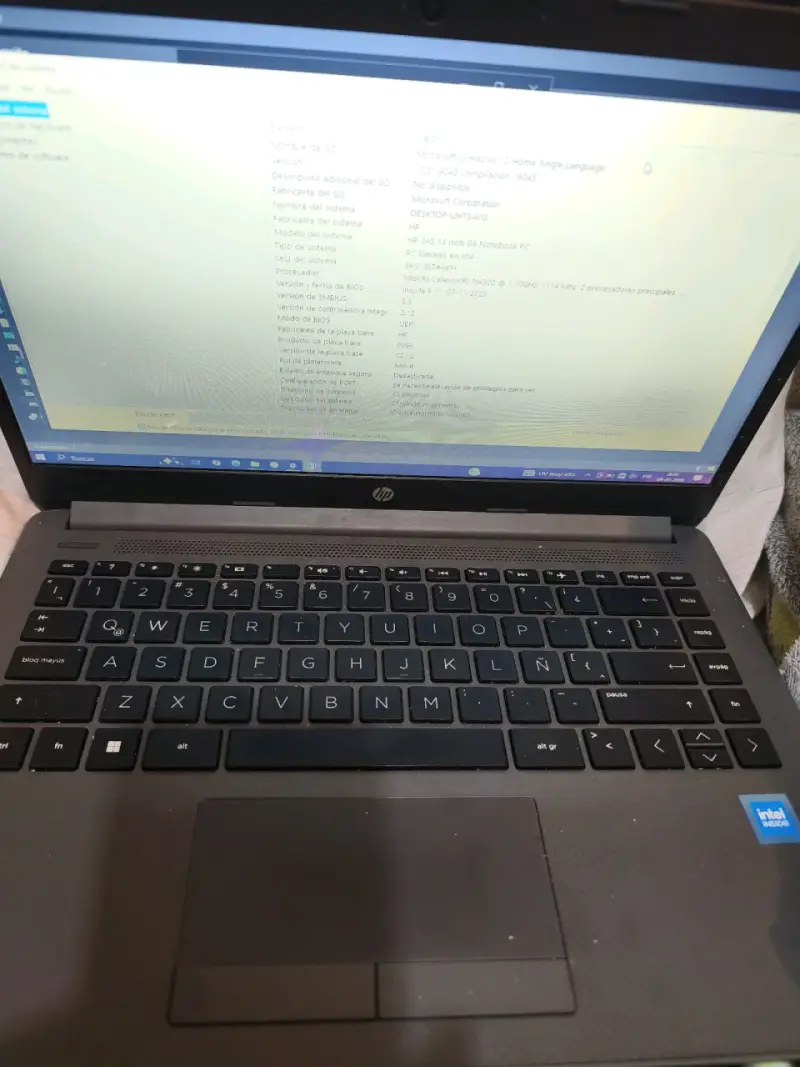 Notebook HP 240 G8 - 3