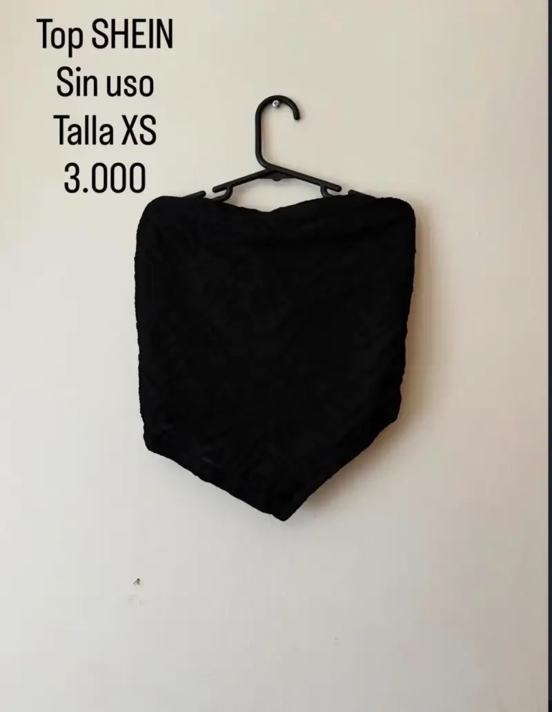Top negro SHEIN nuevo