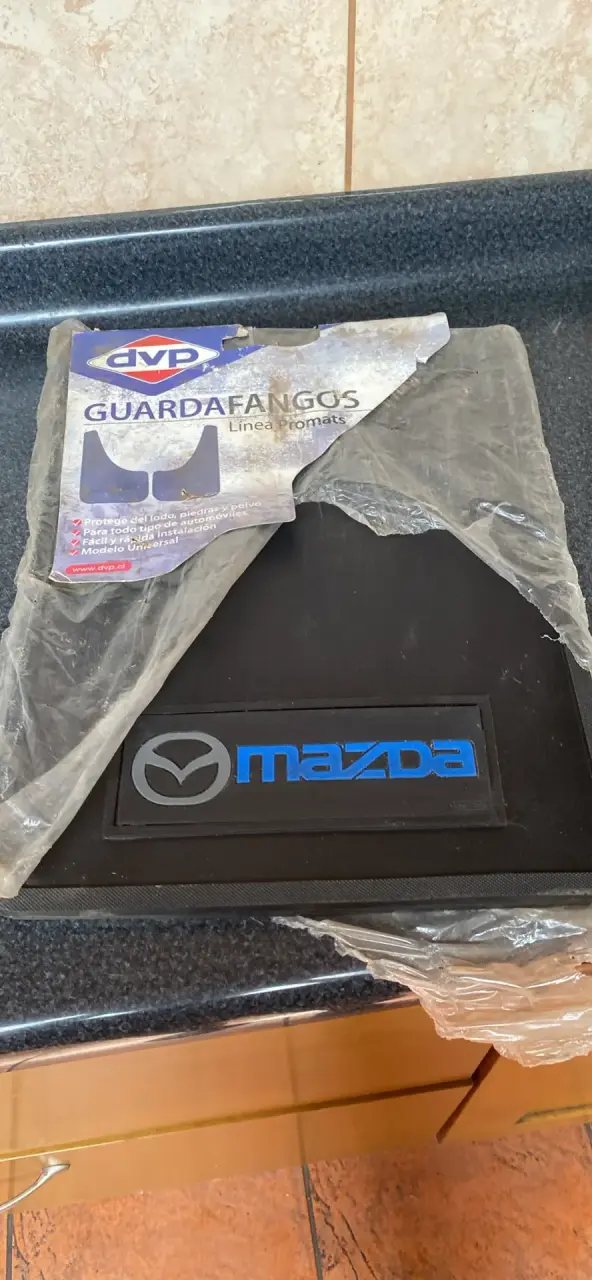 Guardafangos originales Mazda - 3