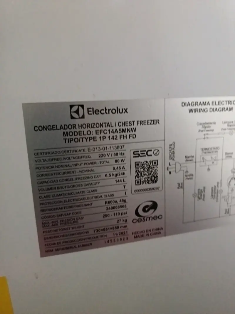 Congelador vertical Electrolux - 2