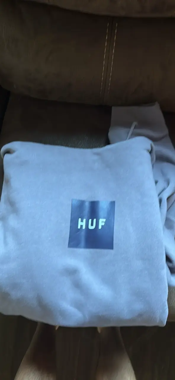 Polerón HUF gris - 1