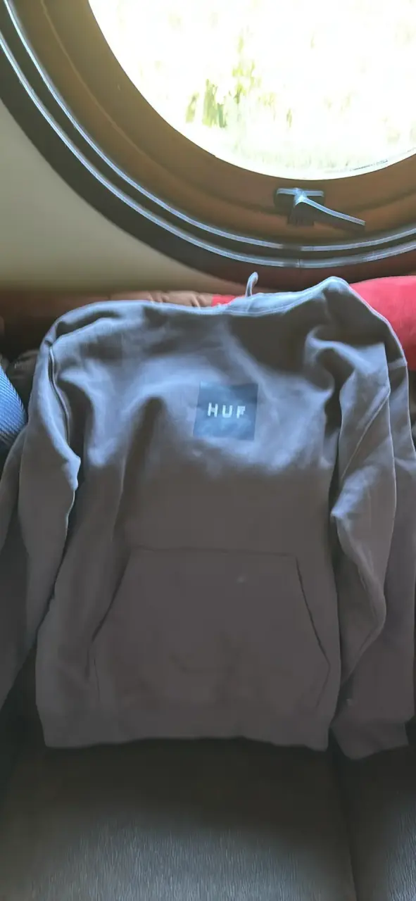 Polerón HUF gris - 3