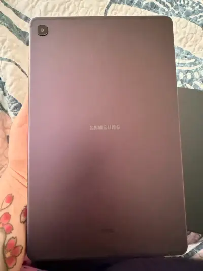 Tablet Samsung Galaxy Tab S6 Lite - miniatura 3