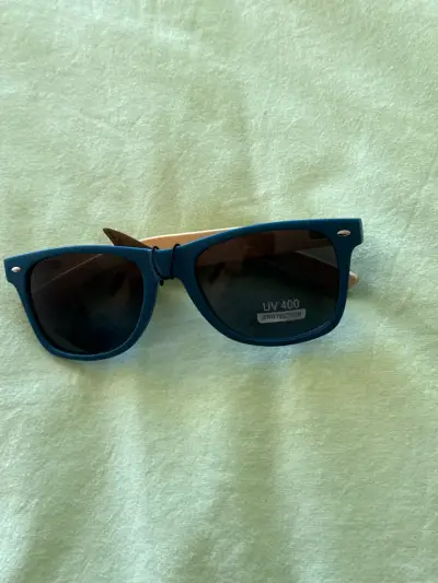 Gafas de sol negras UV400 - miniatura 1