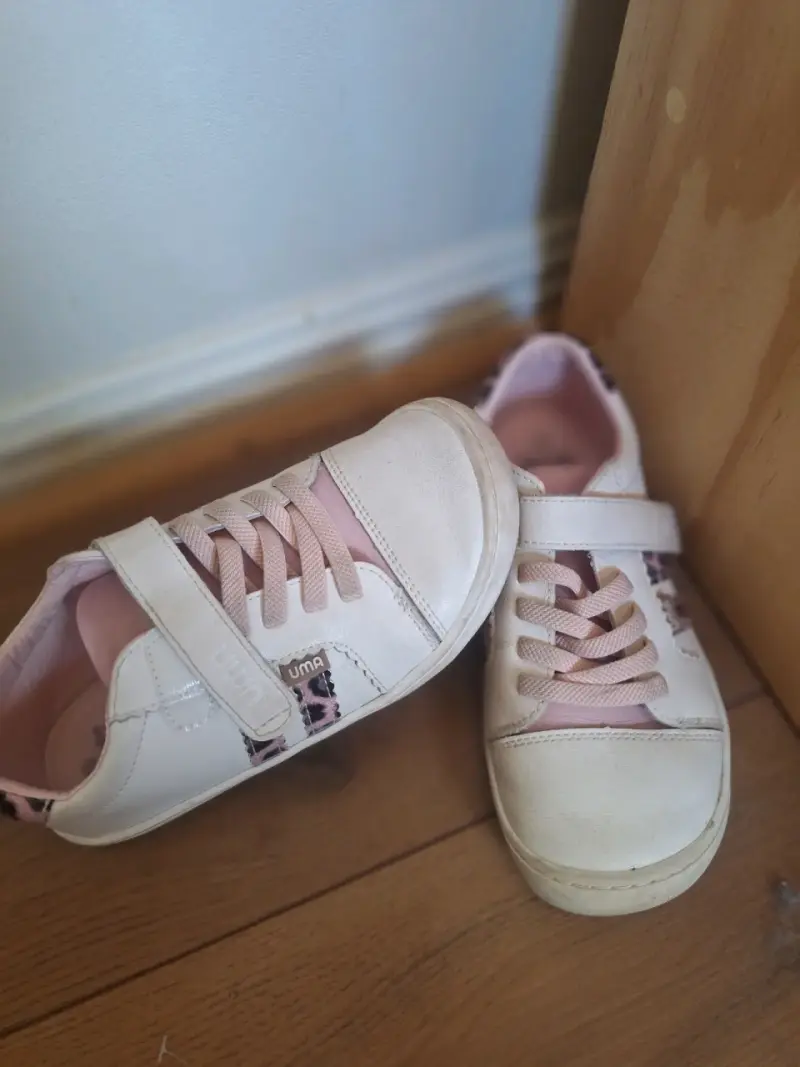 Zapatillas UMA rosadas para niña - 2