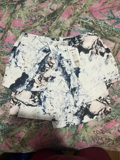 Falda  estampada blanco y azul - miniatura 1
