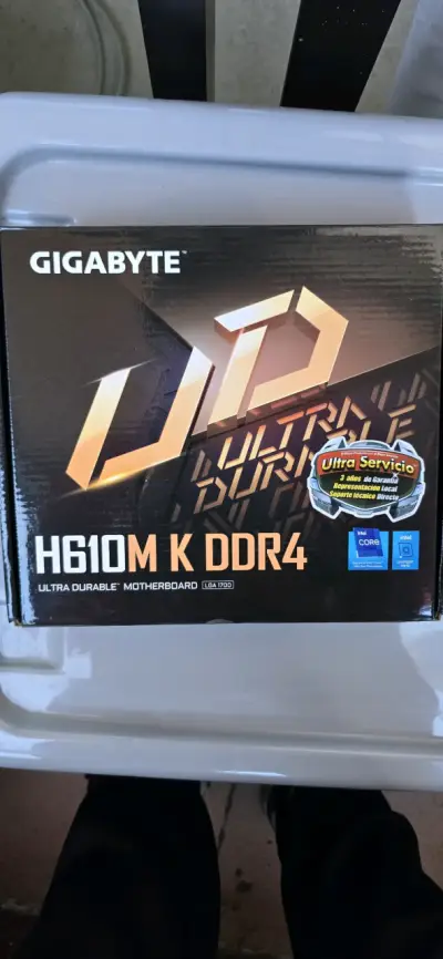 Placa Madre Gigabyte H610M K - miniatura 1