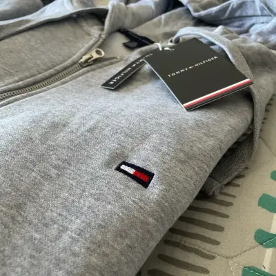 Polerones Nike, Jordan y tommy - miniatura 2