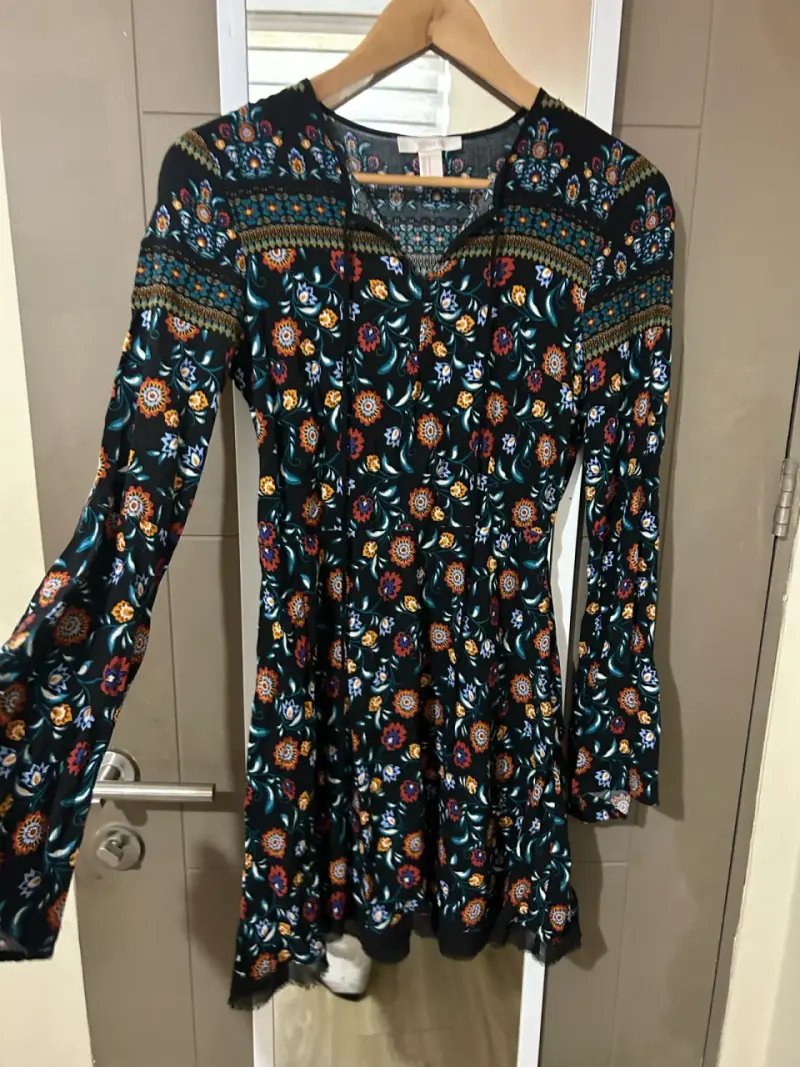 Vestido floral manga acampanada - 1
