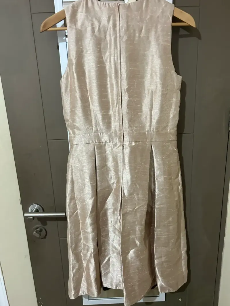 Vestido con cuello de perlas Marca MR K - 2