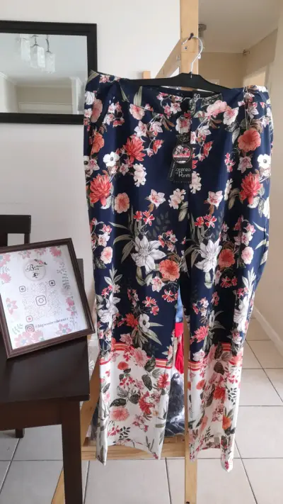 Pantalón floreado Lorenzo di Pontti - miniatura 2