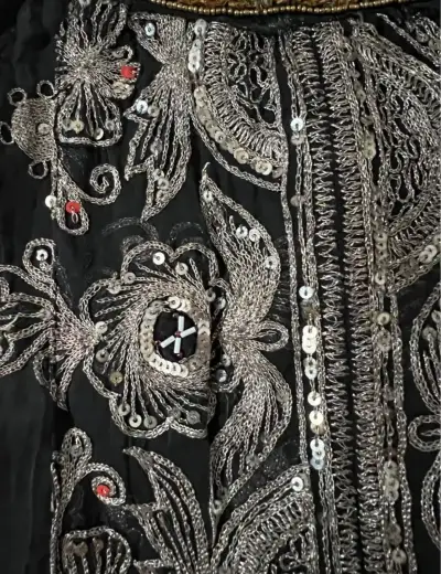 Vestido de fiesta bordado marca indiachic - miniatura 3