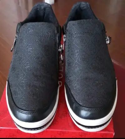 Zapatillas negras con cierre Guess - miniatura 6
