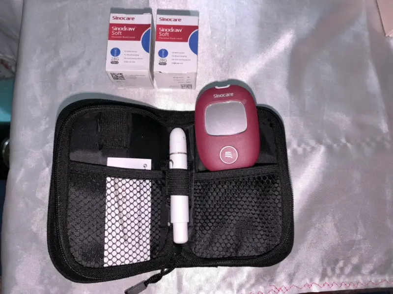 Glucómetro Sinocare Safe AQ Smart - 1