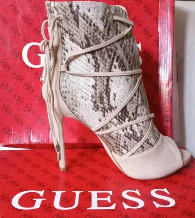 Botines de tacón Guess animal print - miniatura 1