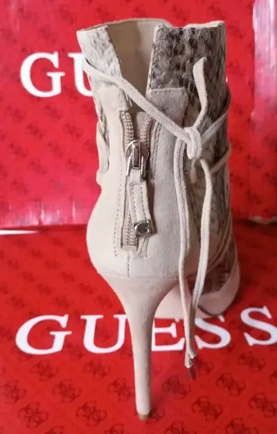 Botines de tacón Guess animal print - miniatura 3