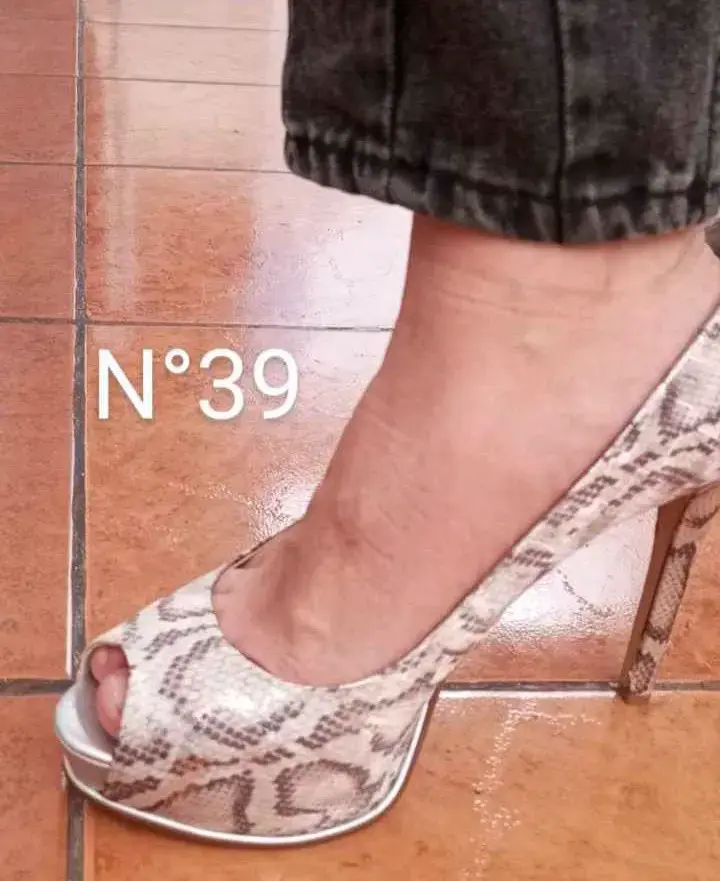 Zapato tacón alto Guess pitón - 2